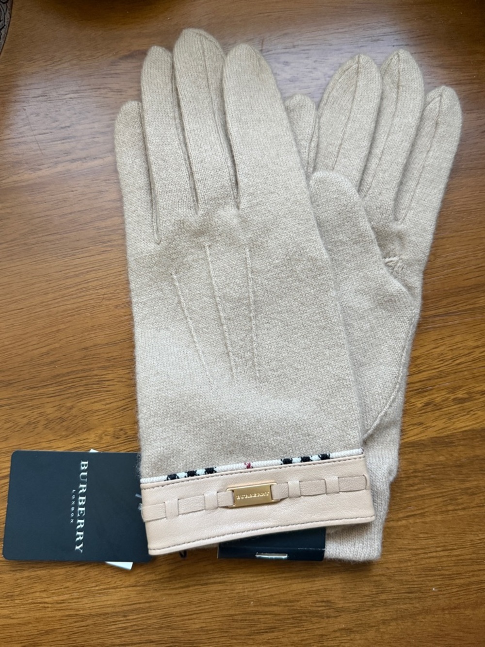 Burberry Cream Cashmere Blend Gloves